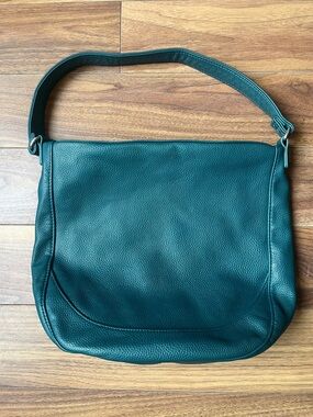 Classic Teal Leather Shoulder Bag Medium